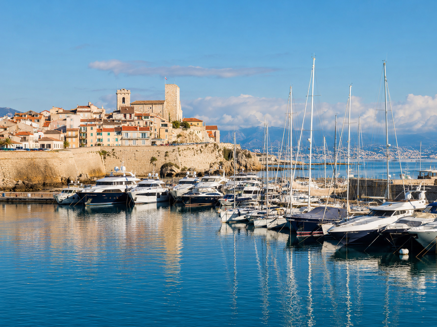 Port de plaisance premium pour intervention CLIMARINE a Antibes
